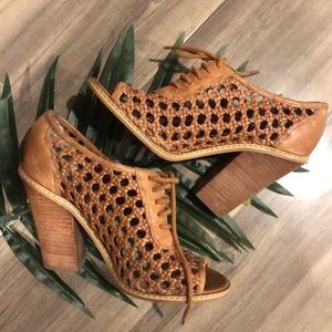 Hinge Woven Lace Up Booties